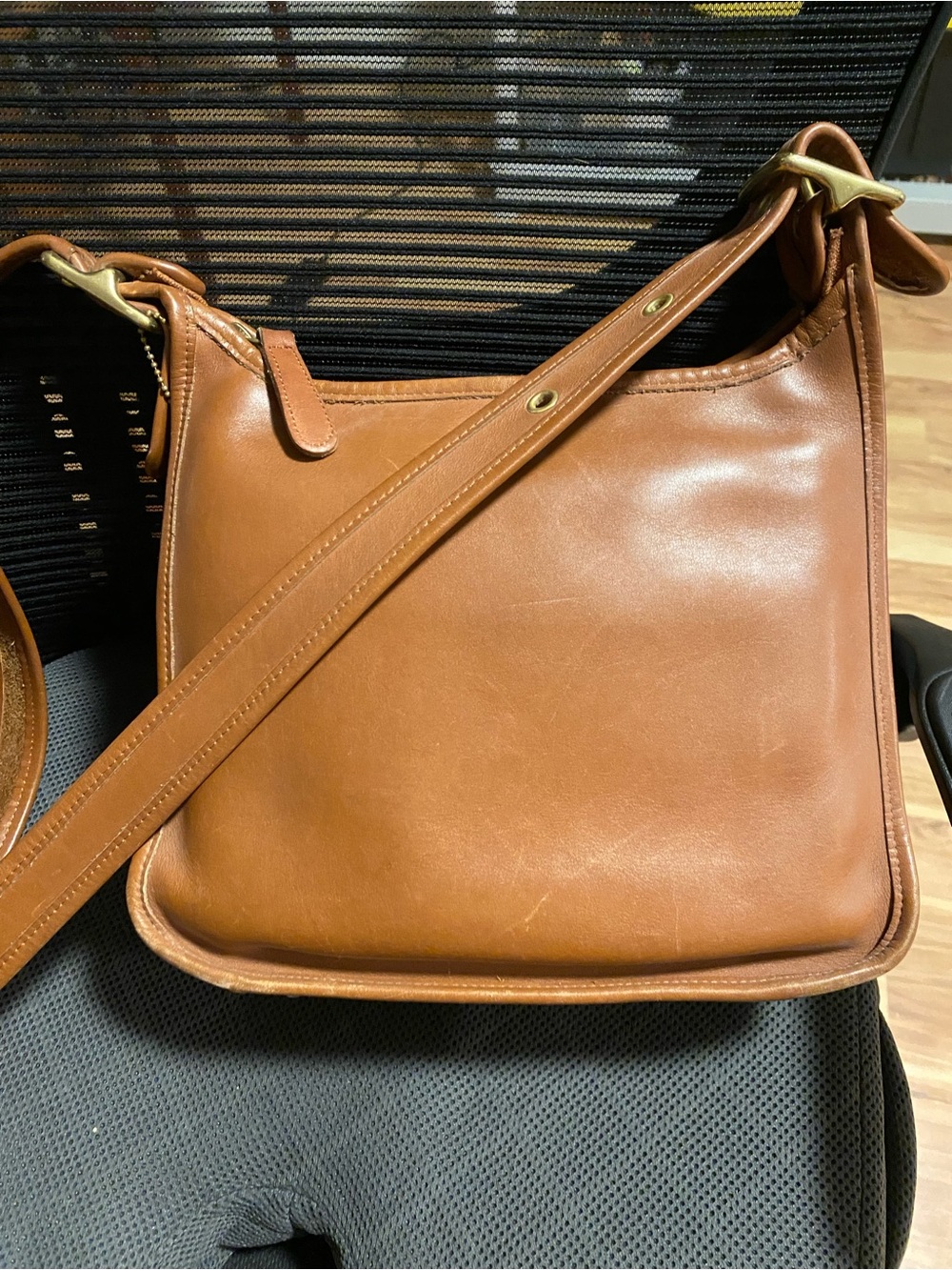 Coach Vintage purse- #F8G-9966
